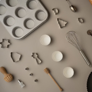 Baking dishes baking trays